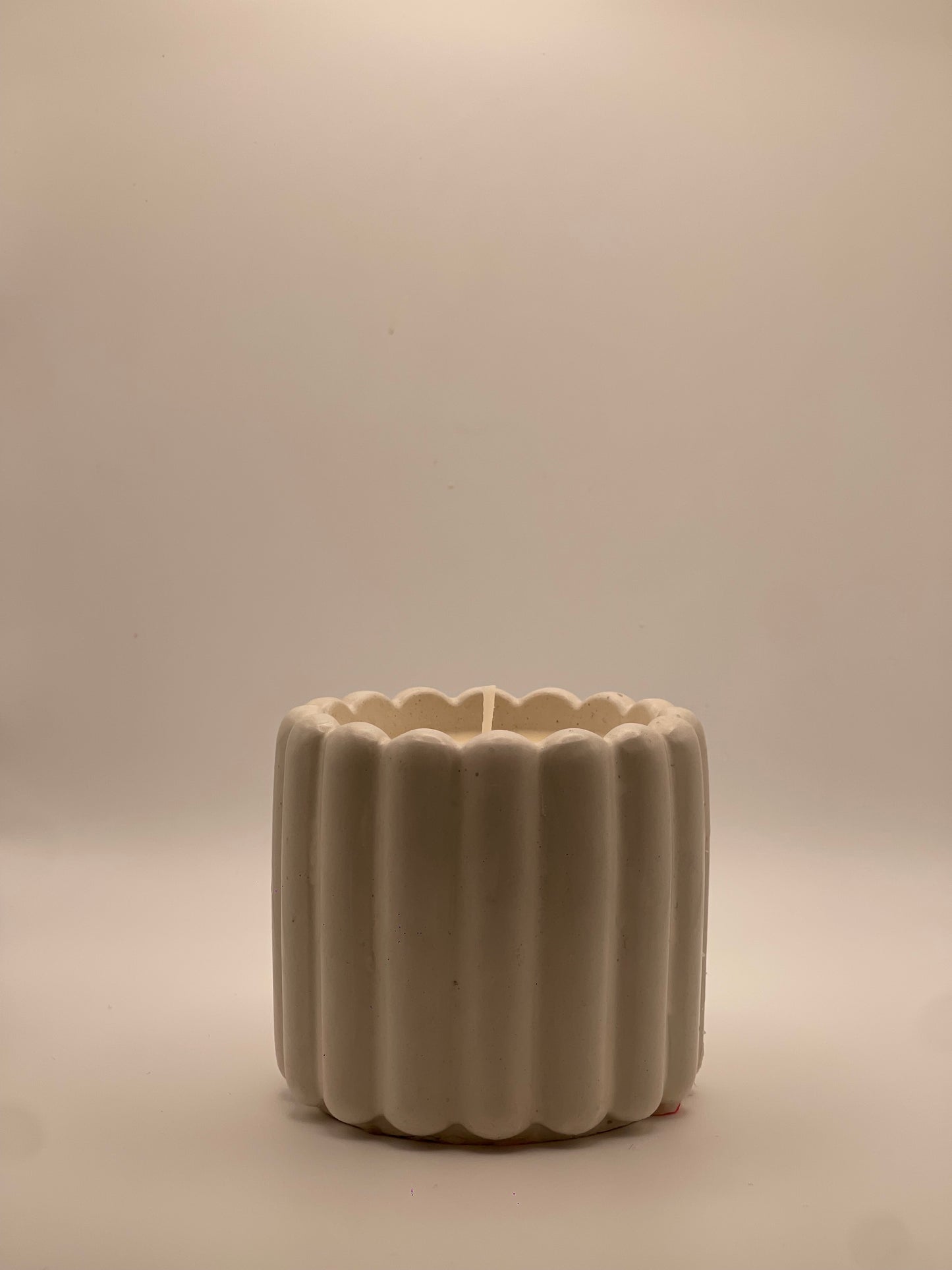 Vela Aromática "Esencia Cálida" Gris