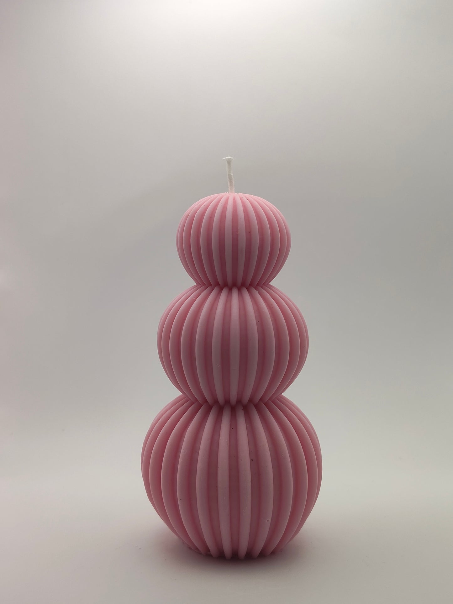 Vela "Bolas decrecientes" Rosa